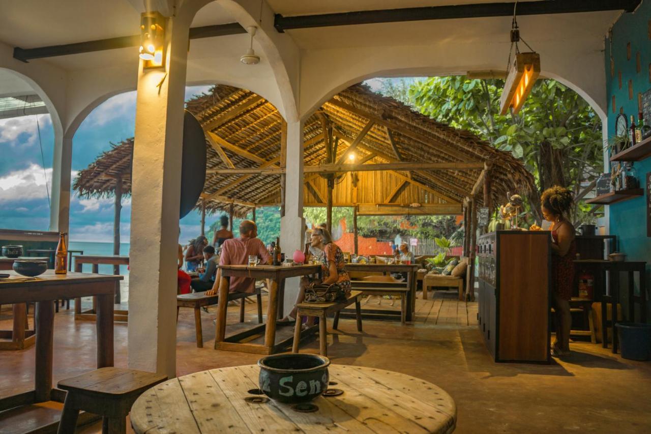 Chez Senga Hotel Madirokely  Ngoại thất bức ảnh