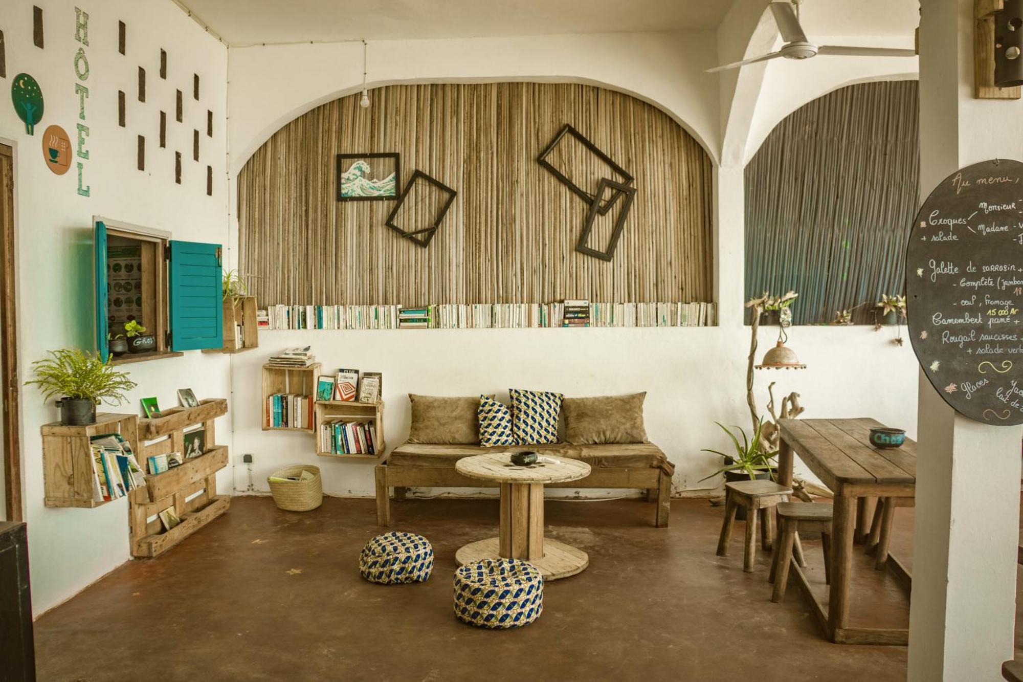 Chez Senga Hotel Madirokely  Ngoại thất bức ảnh